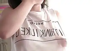 性感AV女优木井金成享受激情亚洲式奶油派高潮